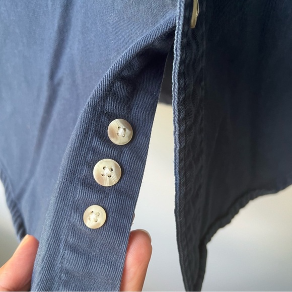 The Disney Store Tigger Button Up Shirt Men Size Medium - Picture 6 of 12